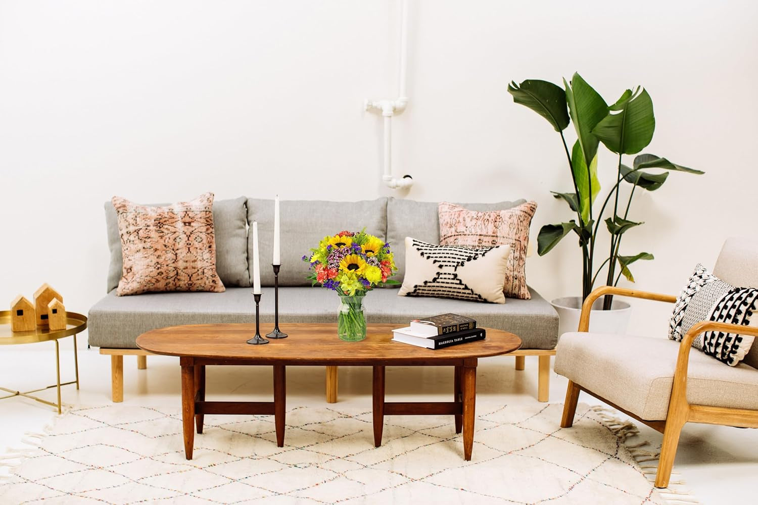 - Flowering Fields (Glass Vase Included) - Fresh Flowers for Delivery - Gift for Graduation, Birthday, Anniversary, Sympathy, Get Well, Congratulations